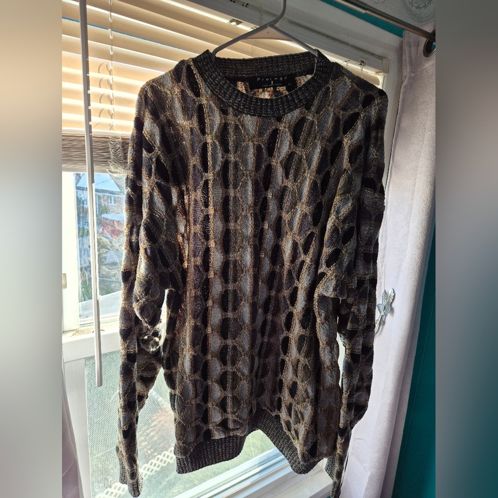 Coogi style vintage made in USA Protegé men's sweater with 3D honeycomb style